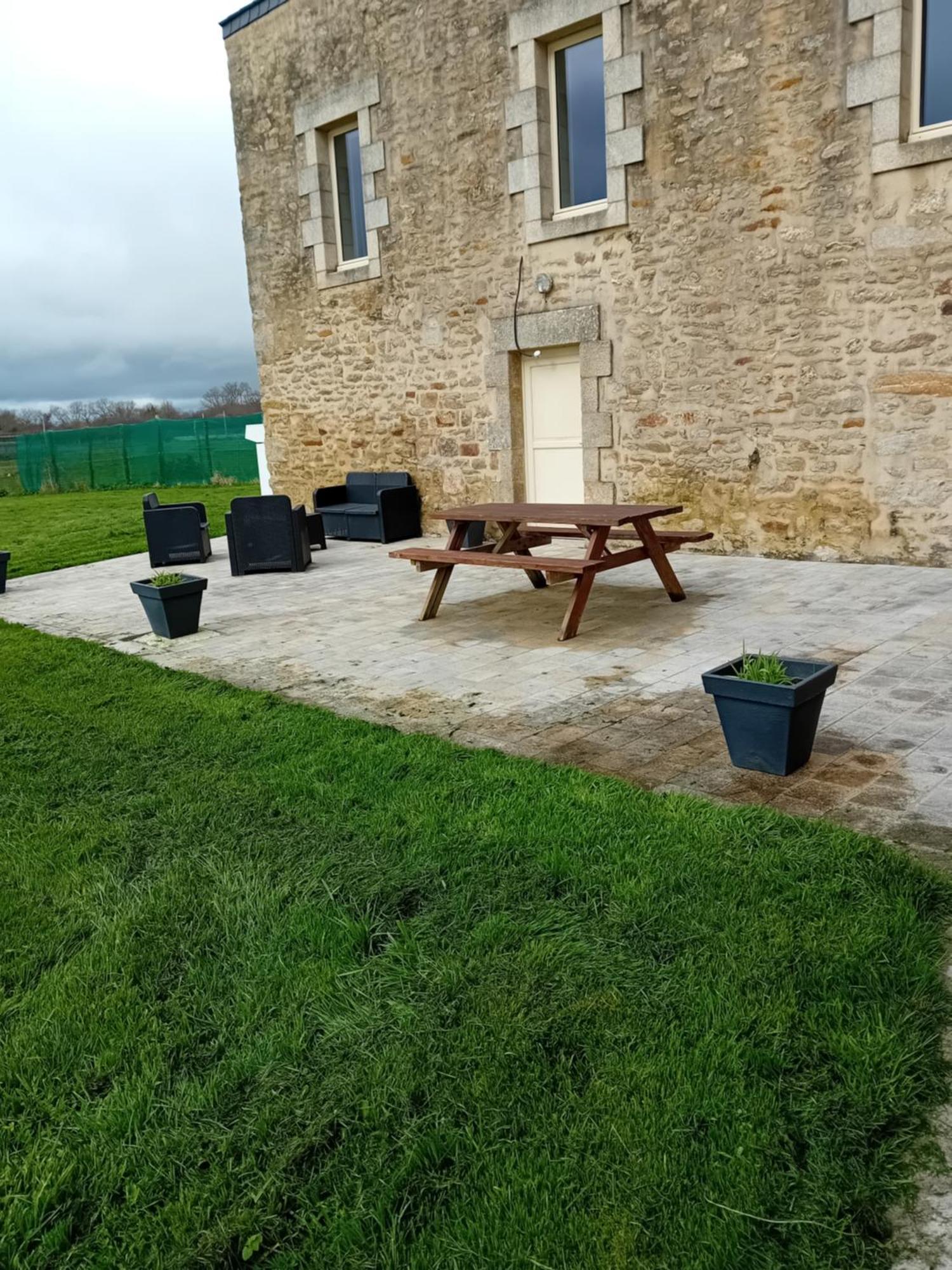 Domaine De Kerbillec Acomodação com café da manhã Theix Exterior foto